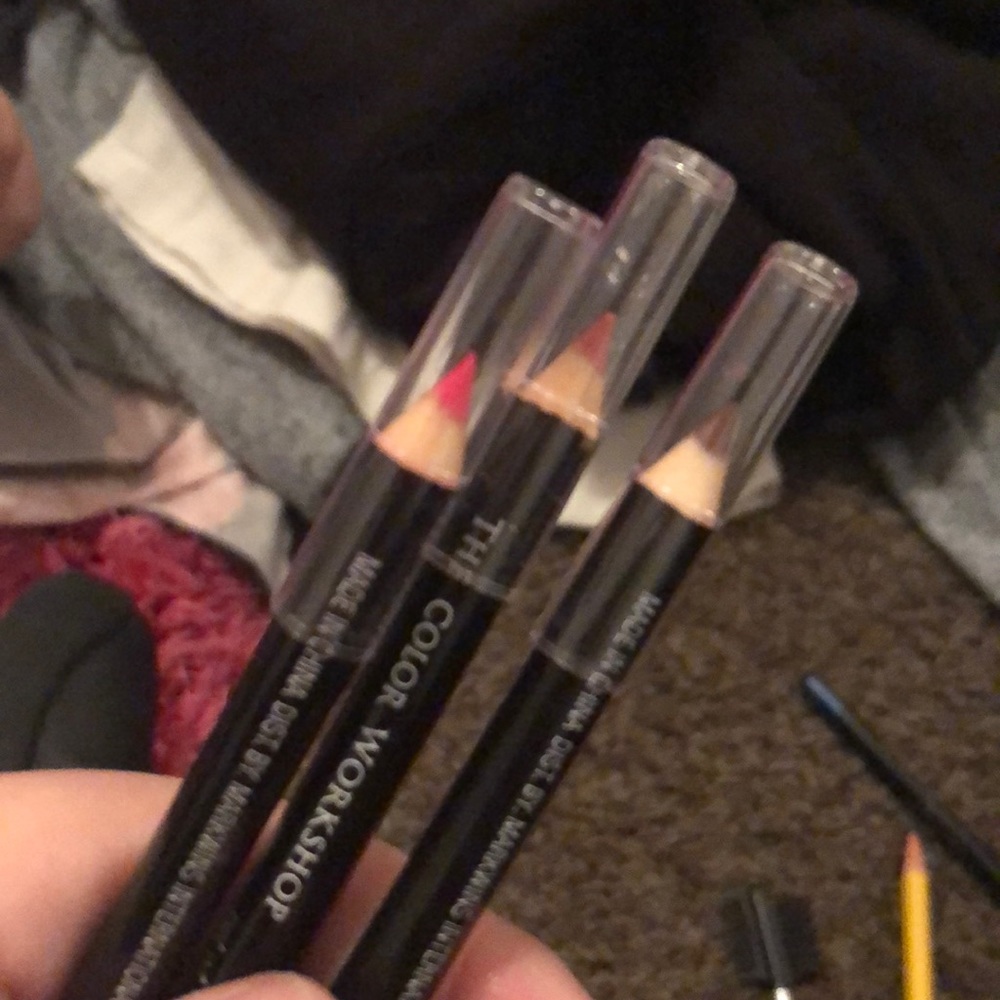 Lip pencils